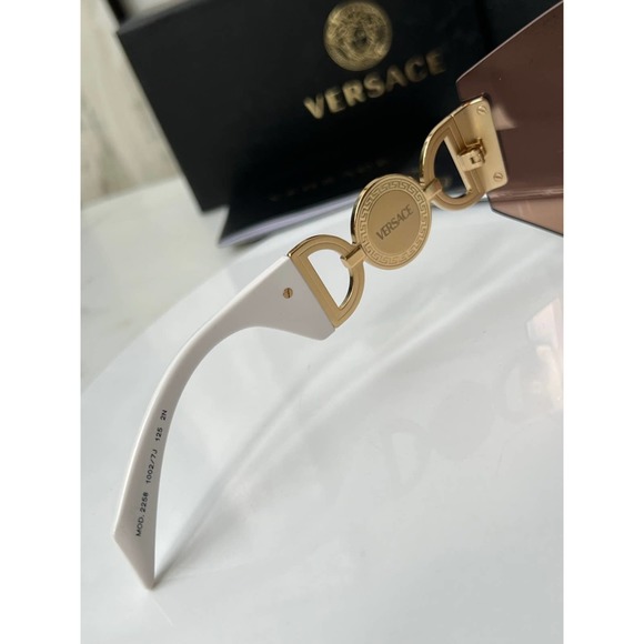 NEW Versace VE2258 Mask Shield Sunglasses in Pink Mirrored - Picture 10 of 10